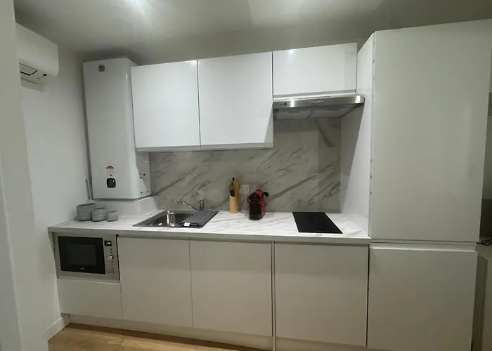 Rouguiere アパート