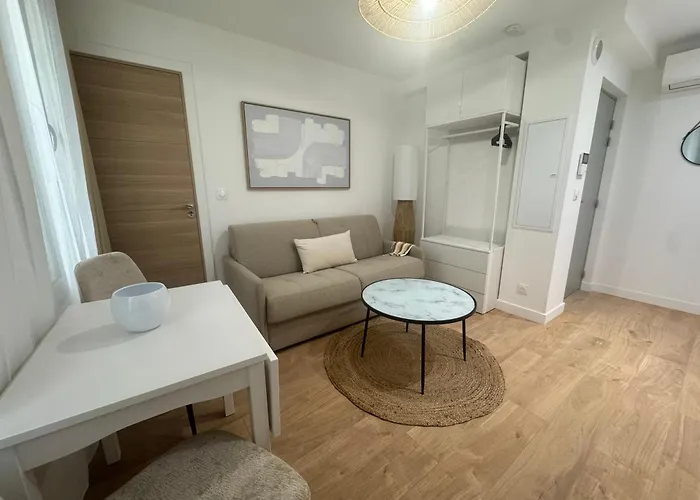 アパート Rouguiere カンヌ