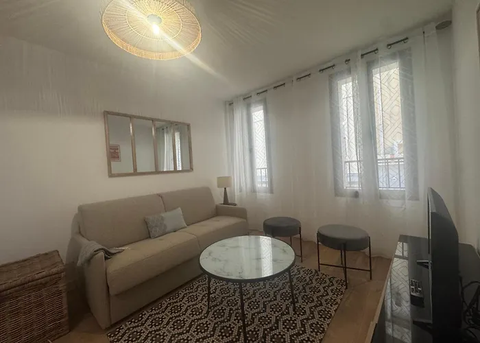 Rouguiere アパート