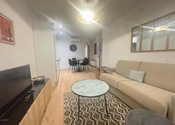 アパート Rouguiere *