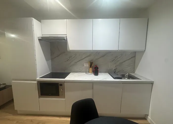 Rouguiere アパート *