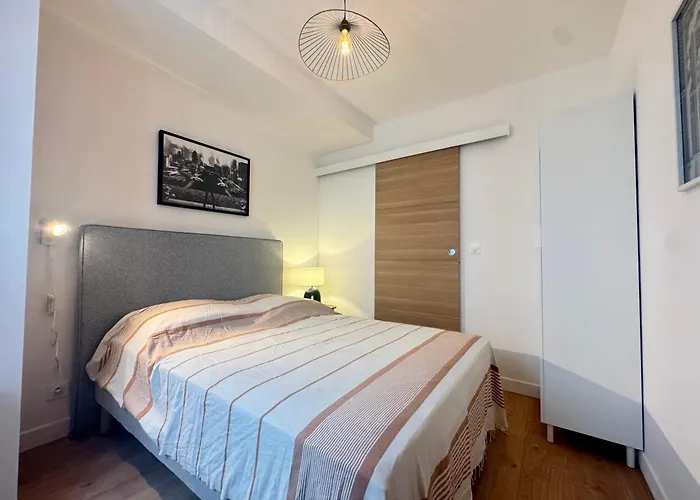 アパート Rouguiere