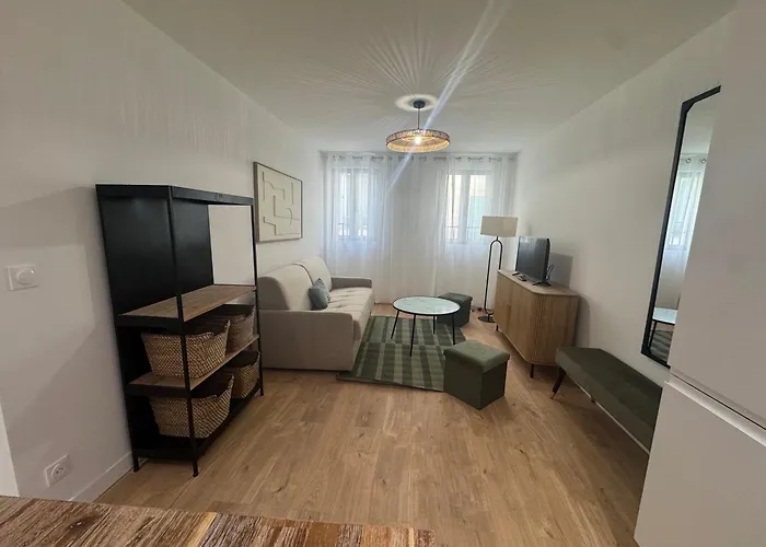 アパート Rouguiere