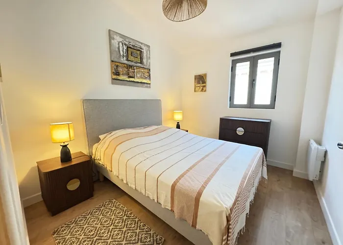 Rouguiere * カンヌ